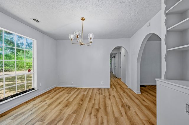 1313 E Lamar Street, Sherman, TX 75090