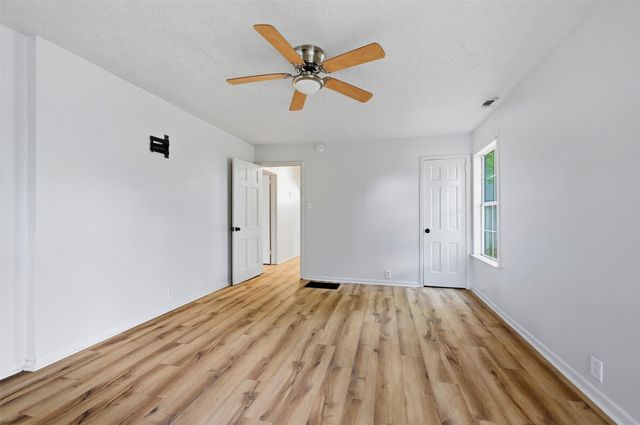 1313 E Lamar Street, Sherman, TX 75090
