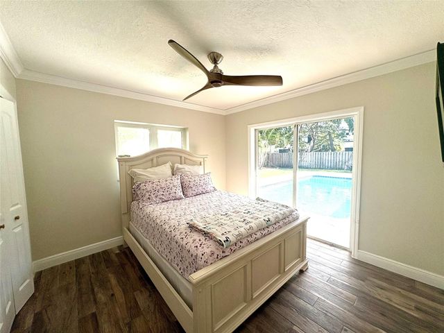 2300 NE 26th Avenue, Pompano Beach, FL 33062