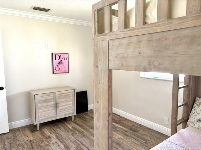 2300 NE 26th Avenue, Pompano Beach, FL 33062