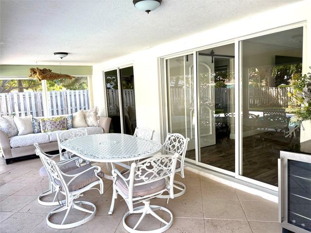 2300 NE 26th Avenue, Pompano Beach, FL 33062