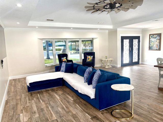 2300 NE 26th Avenue, Pompano Beach, FL 33062