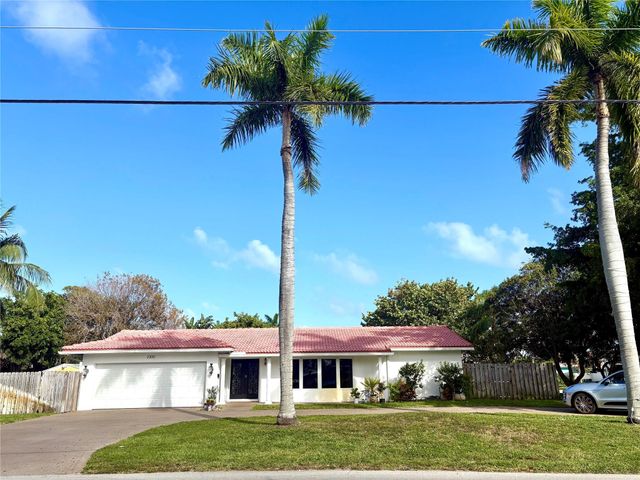 2300 NE 26th Avenue, Pompano Beach, FL 33062