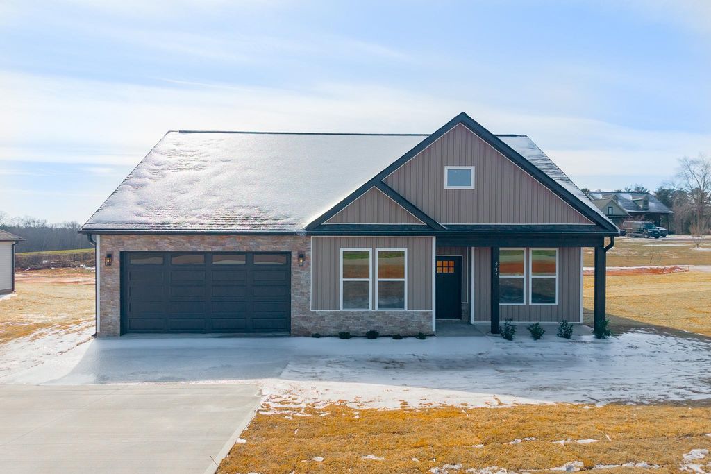 937 Ferree Road, Campobello, SC 29322