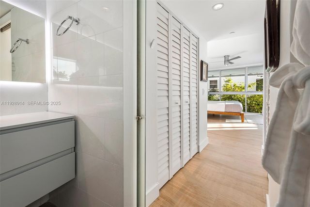 221 Jefferson Ave 2, Miami Beach, FL 33139