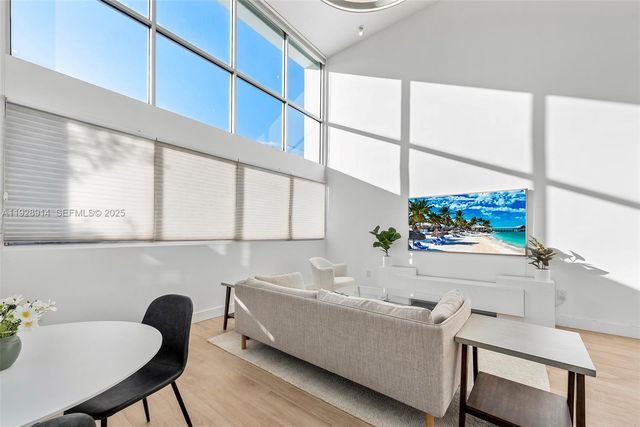 221 Jefferson Ave 2, Miami Beach, FL 33139