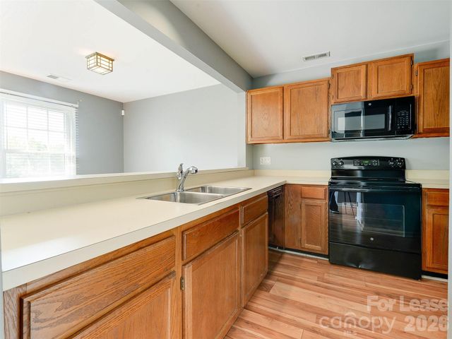 766 Marsh Road 7, Charlotte, NC 28209