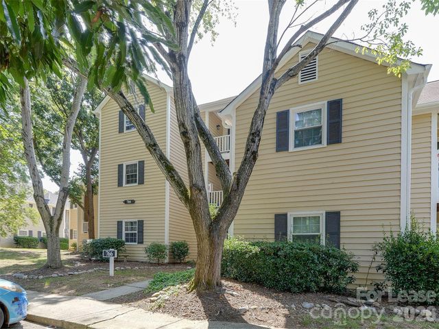 766 Marsh Road 7, Charlotte, NC 28209