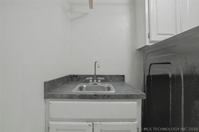 9503 E 112th Place S, Bixby, OK 74008