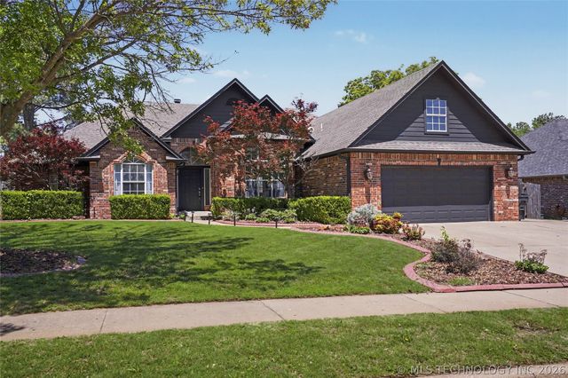 9503 E 112th Place S, Bixby, OK 74008