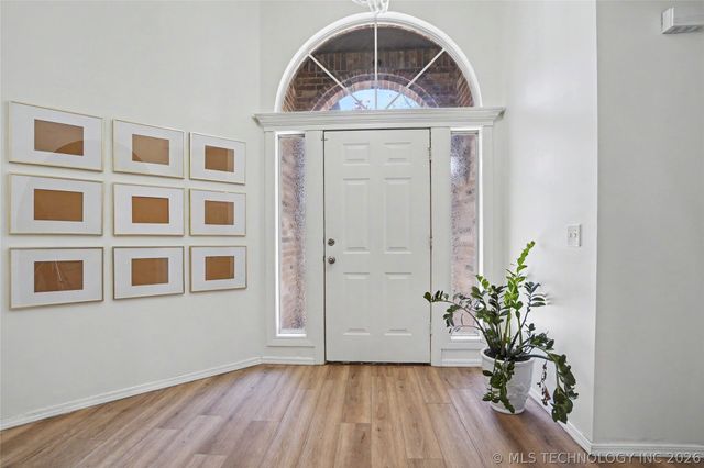 9503 E 112th Place S, Bixby, OK 74008
