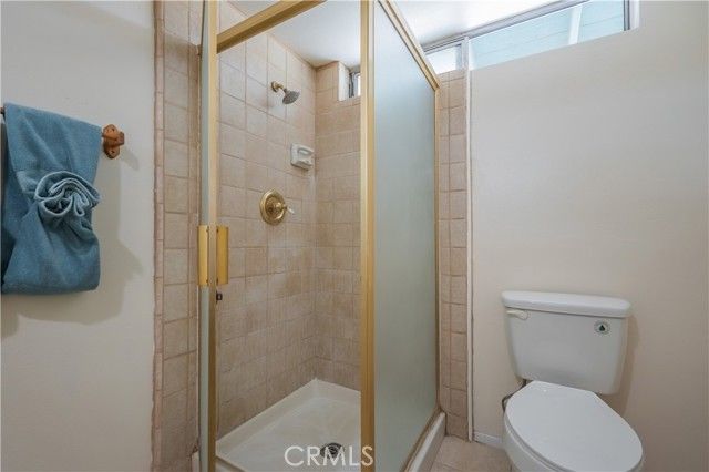 30041 Windward Drive, Canyon Lake, CA 92587