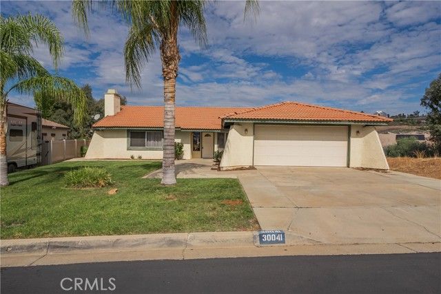 30041 Windward Drive, Canyon Lake, CA 92587