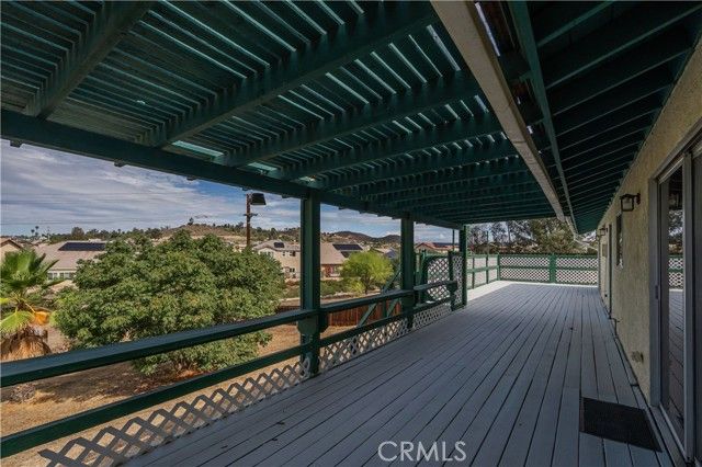 30041 Windward Drive, Canyon Lake, CA 92587