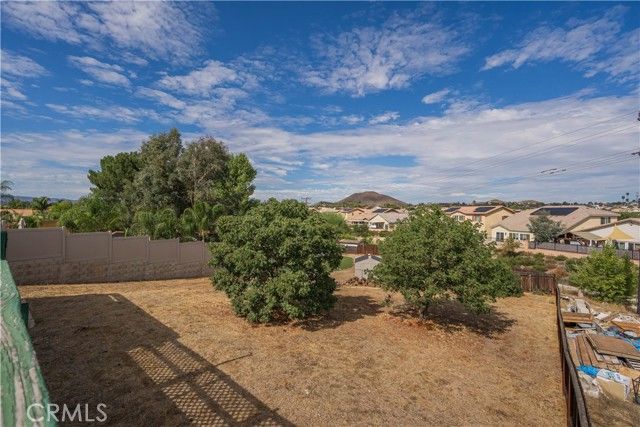 30041 Windward Drive, Canyon Lake, CA 92587