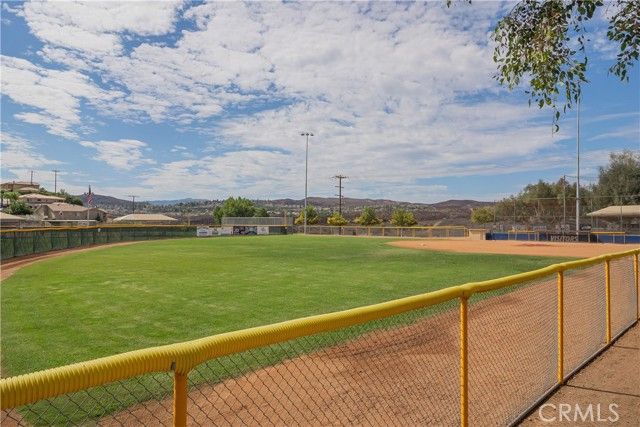 30041 Windward Drive, Canyon Lake, CA 92587