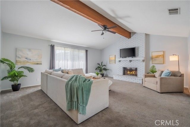 30041 Windward Drive, Canyon Lake, CA 92587