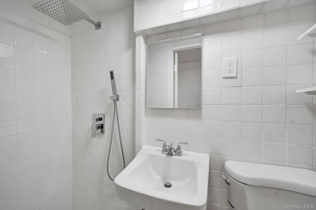 1202 117th Street, College Point, NY 11356