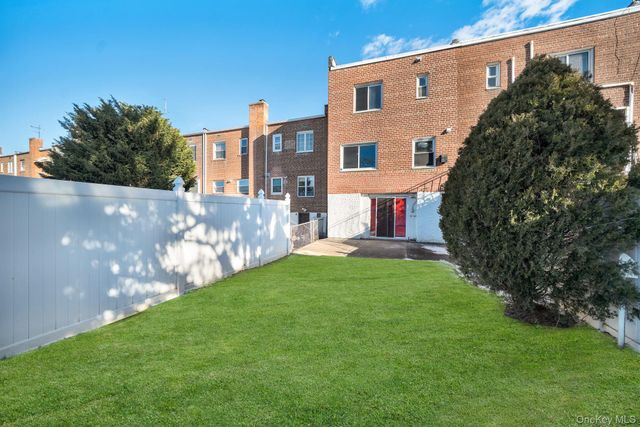 1202 117th Street, College Point, NY 11356