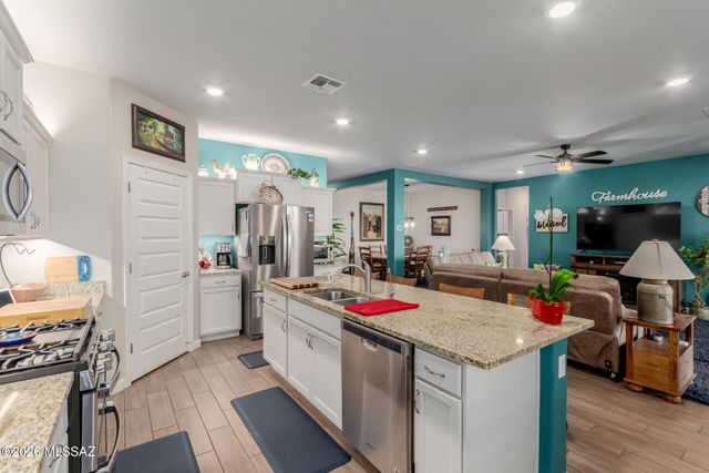 1132 W Whispering Lea Lane, Sahuarita, AZ 85629