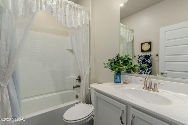 1132 W Whispering Lea Lane, Sahuarita, AZ 85629