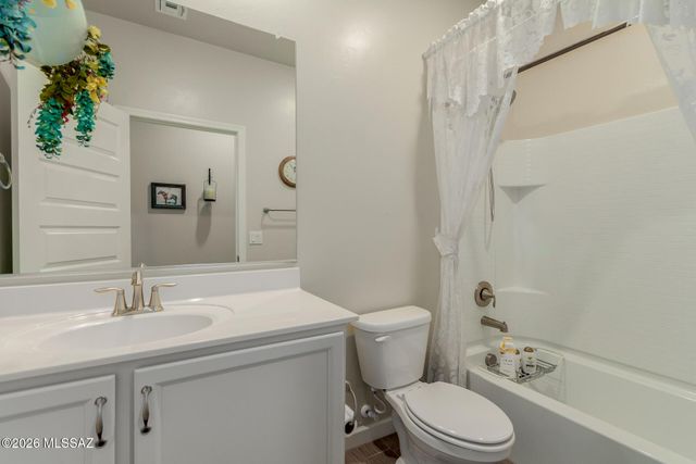 1132 W Whispering Lea Lane, Sahuarita, AZ 85629