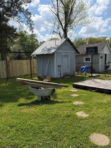 322 Oak St, Denham Springs, LA 70726