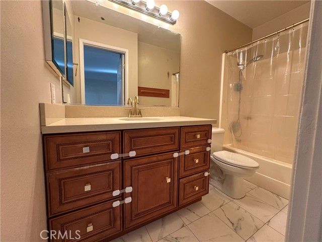 7100 Cerritos 21, Stanton, CA 90680