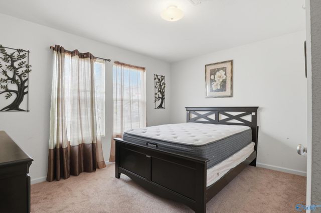 126 Whitestone Drive NE, Huntsville, AL 35810