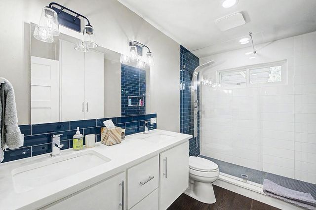 8612 Mesa DR, Austin, TX 78759