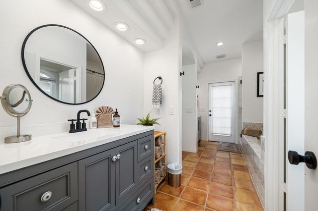 53845 Avenida Vallejo, La Quinta, CA 92253