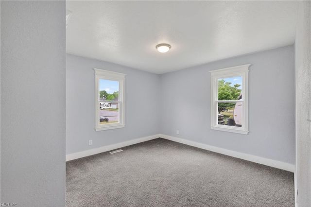 94 Kansas AVE, Portsmouth, VA 23701