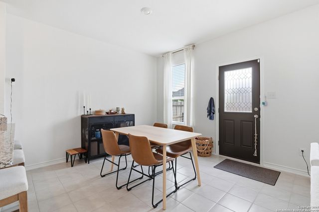 4742 Pico Pico, San Antonio, TX 78222