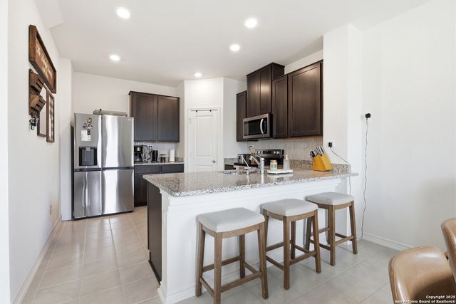 4742 Pico Pico, San Antonio, TX 78222