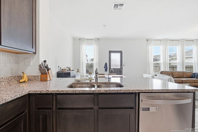 4742 Pico Pico, San Antonio, TX 78222