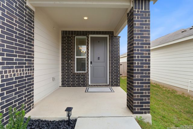 4742 Pico Pico, San Antonio, TX 78222