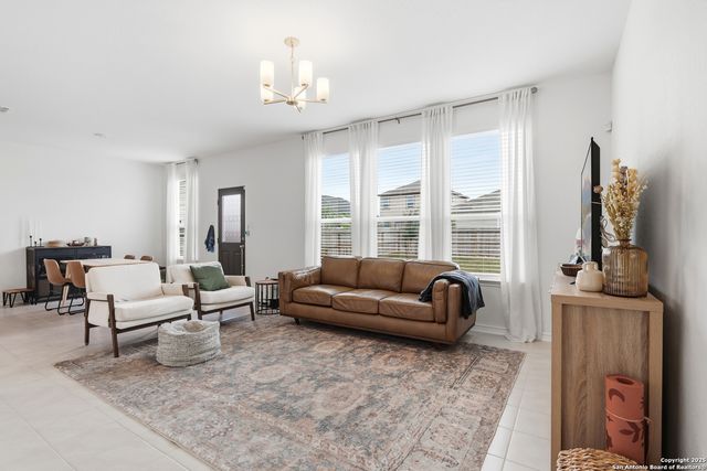 4742 Pico Pico, San Antonio, TX 78222