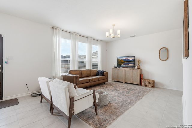 4742 Pico Pico, San Antonio, TX 78222