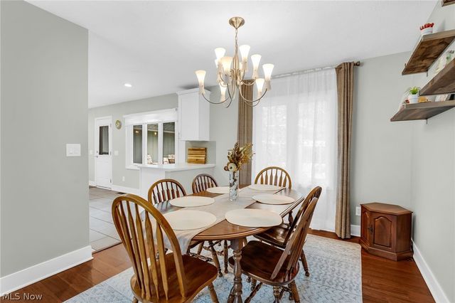 11586 Pleasant Ridge Place, Strongsville, OH 44136