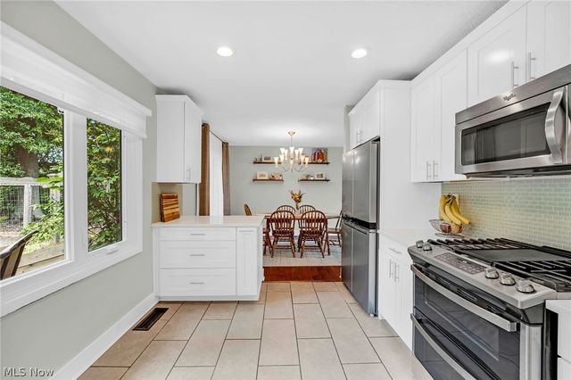 11586 Pleasant Ridge Place, Strongsville, OH 44136