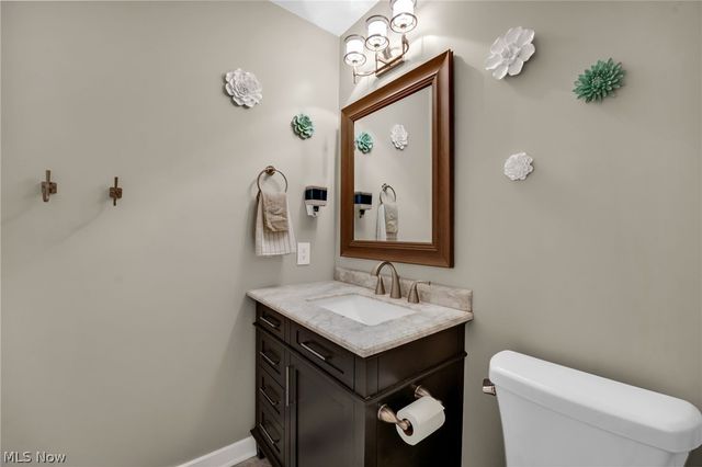 11586 Pleasant Ridge Place, Strongsville, OH 44136