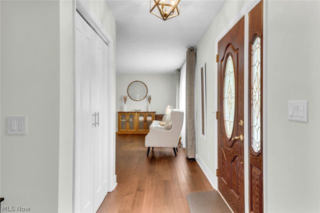 11586 Pleasant Ridge Place, Strongsville, OH 44136