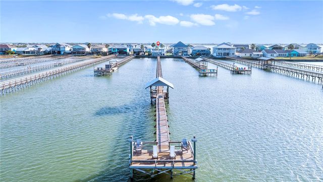 70 Copano Ridge Road, Rockport, TX 78382