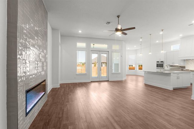 1022 Painted Horse DR, Georgetown, TX 78633