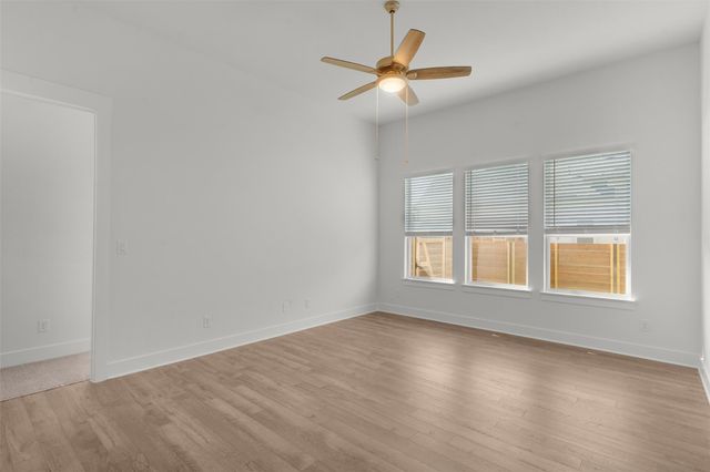 1022 Painted Horse DR, Georgetown, TX 78633