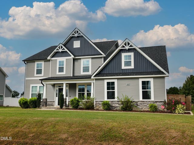 22 Pond Mountain Drive, Clayton, NC 27520