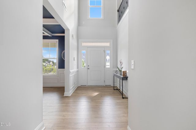 22 Pond Mountain Drive, Clayton, NC 27520