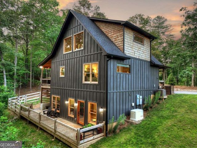 270 Wild Oaks Way, Ellijay, GA 30540