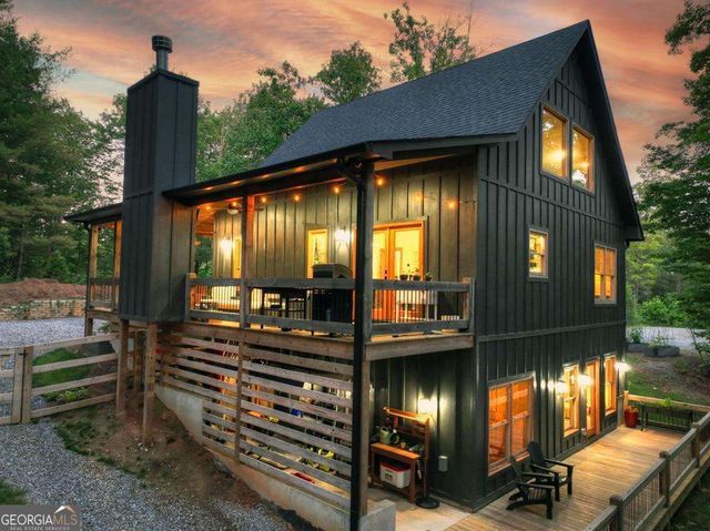 270 Wild Oaks Way, Ellijay, GA 30540