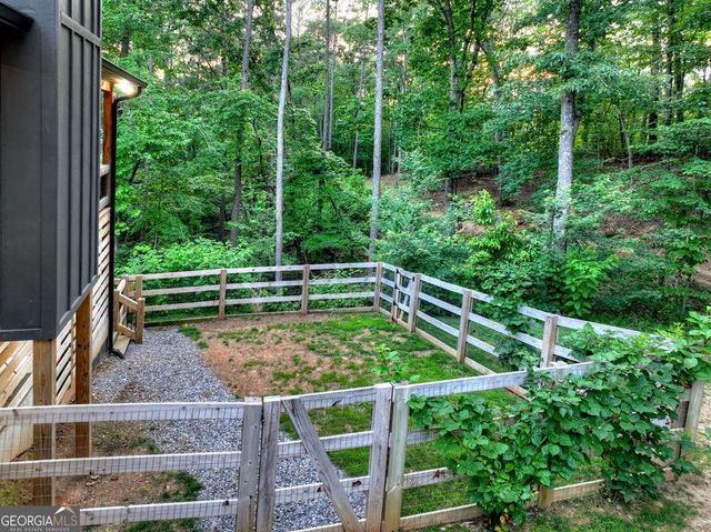 270 Wild Oaks Way, Ellijay, GA 30540